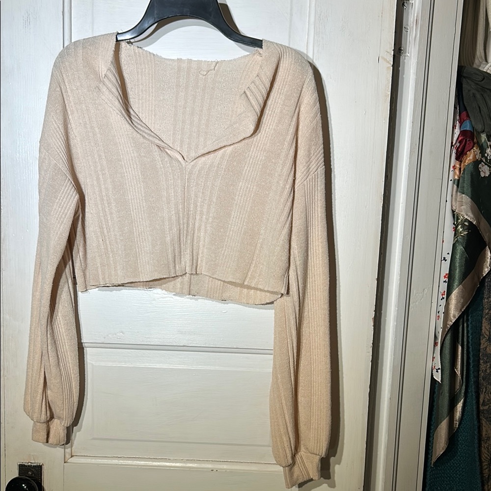 Cream Ribbed Knit Cropped Sweater
